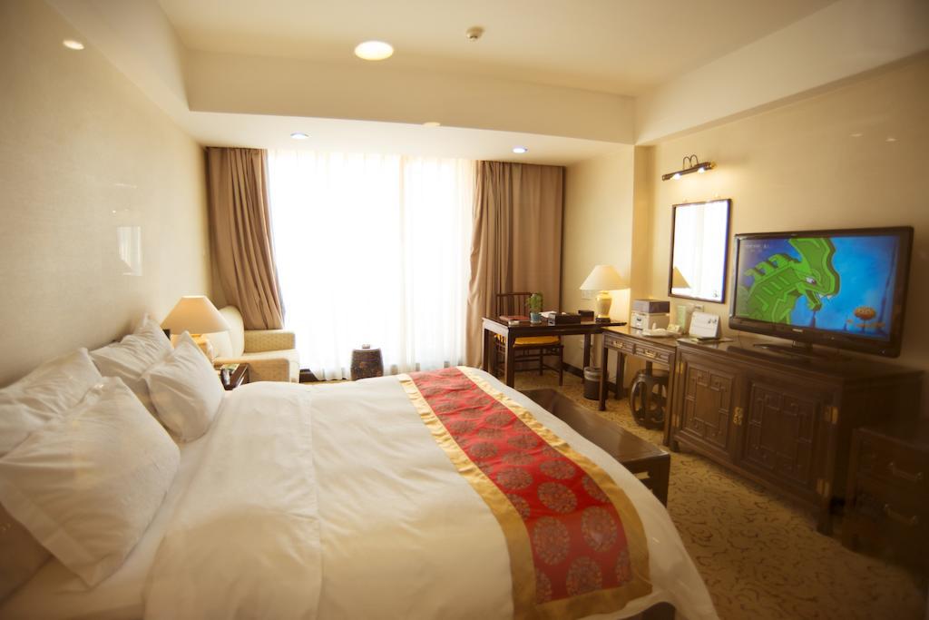 Datong Garden Hotel Room photo